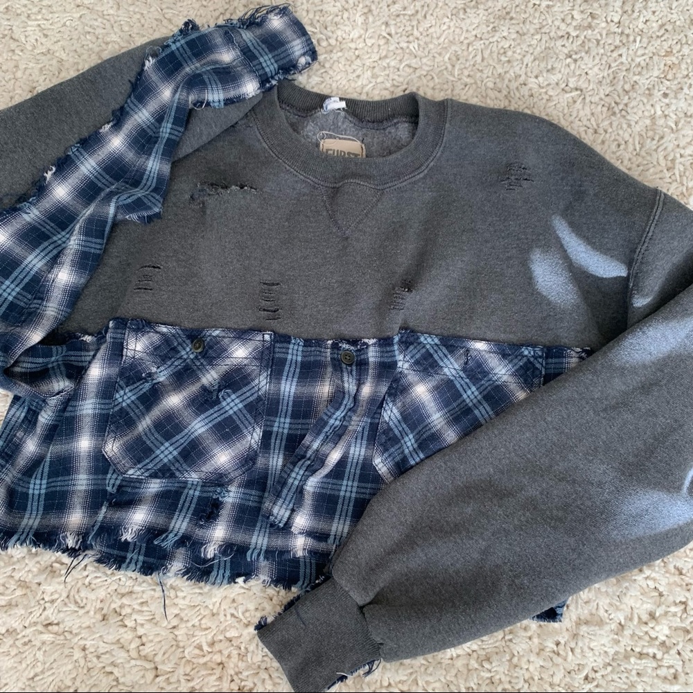 Cropped LF Flannel Sweatshirt